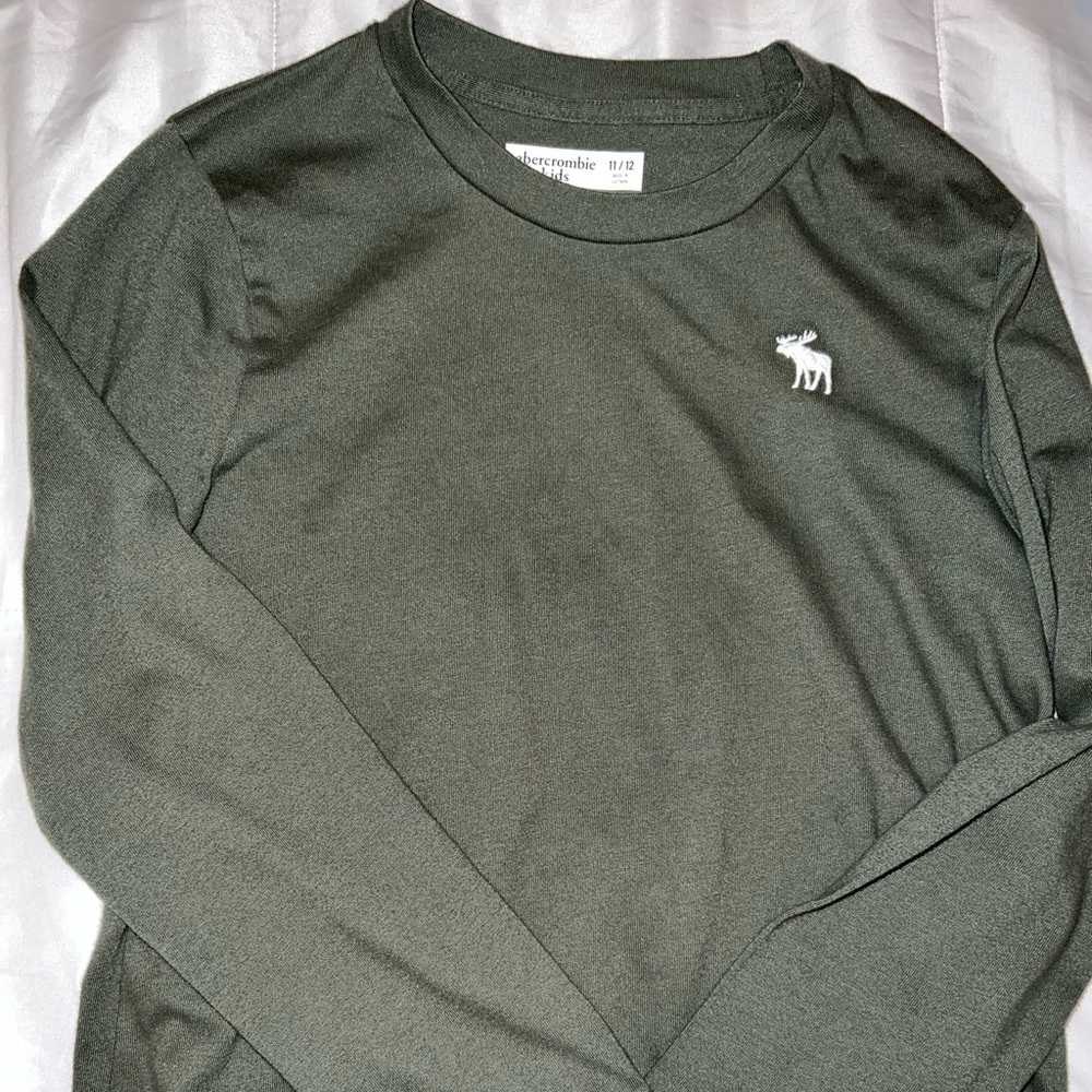 Abercrombie kids shirt